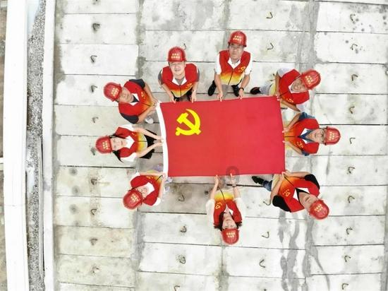 九个灶头比24个灶头加热慢吗？游戏画面